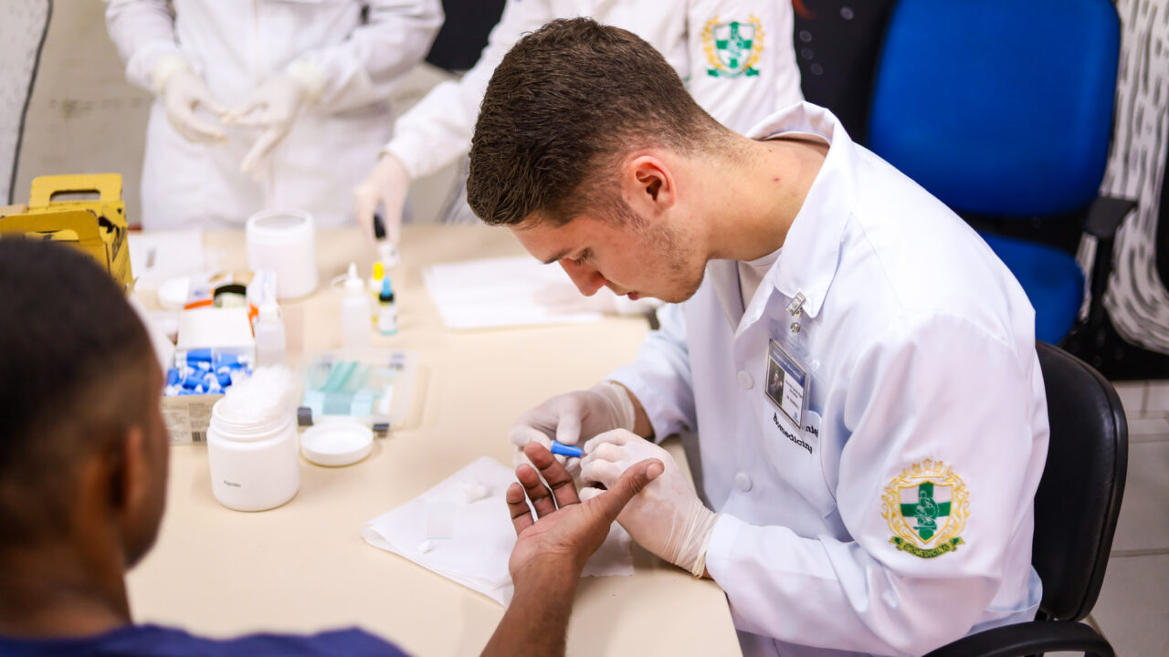 Prefeitura promove ação para reintegração de pessoas em situação de rua