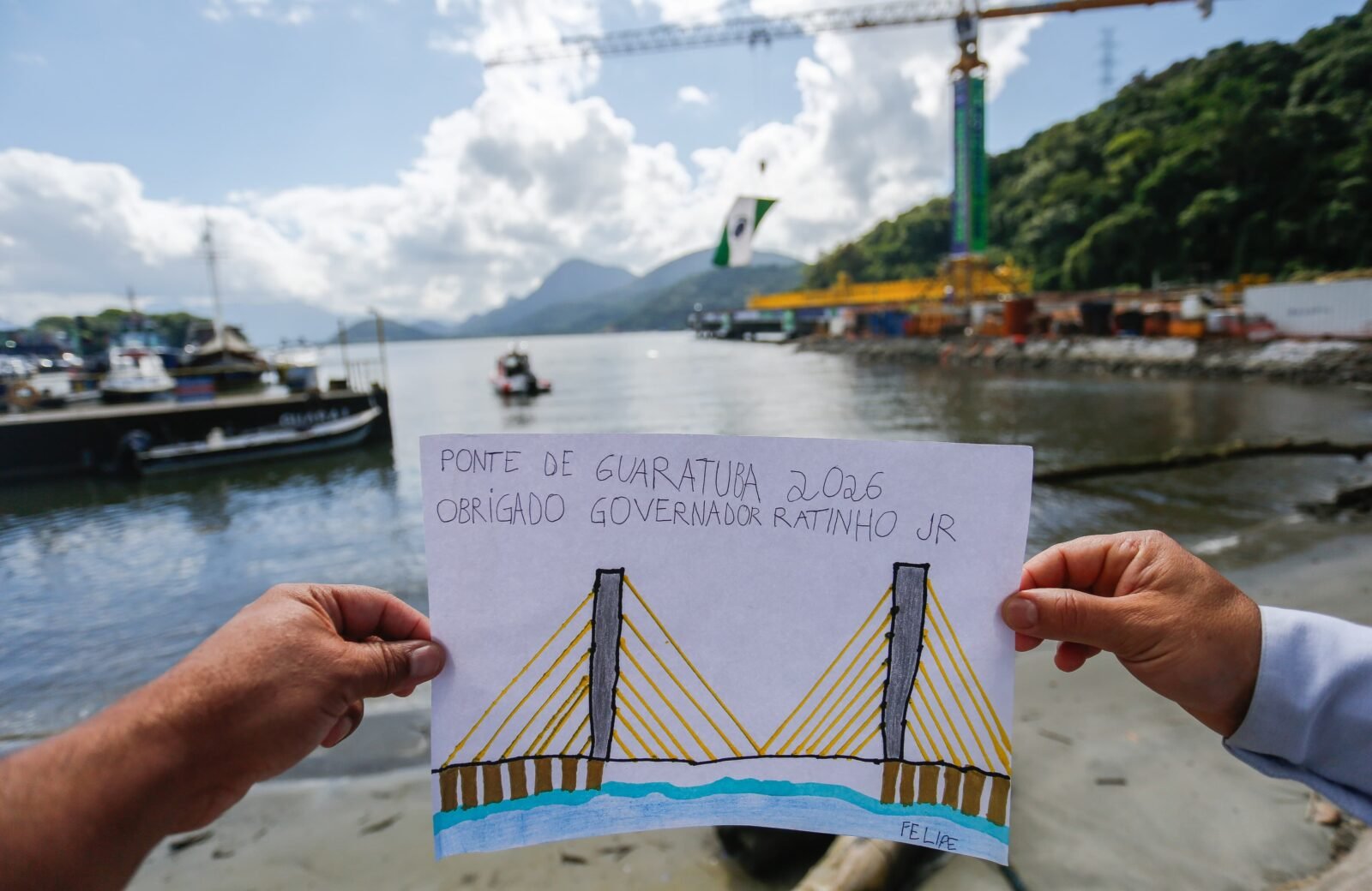Do sonho à realidade: Governador Ratinho Junior visitou canteiro de obras da Ponte de Guaratuba que alcançou 50% de conclusão 15 1000189736