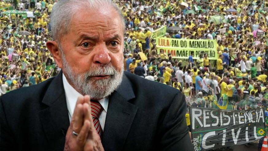 Lula deu muita sorte ao ser convidado para participar da COP27 e não estará no Brasil para ver de perto uma nação pedindo o fim do seu governo que ainda não começou.