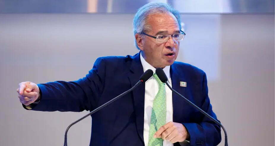 "Cala a boca, vai trabalhar" disse Paulo Guedes sobre falas desastrosas de Lula em relação ao mercado financeiro