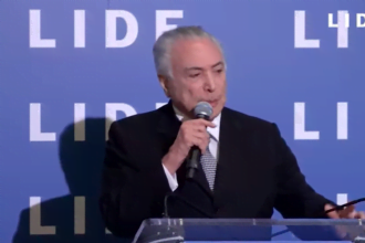 Michel Temer, defende liberdade de expressão: "O poder emana do povo" está escrito na Constituição Federal