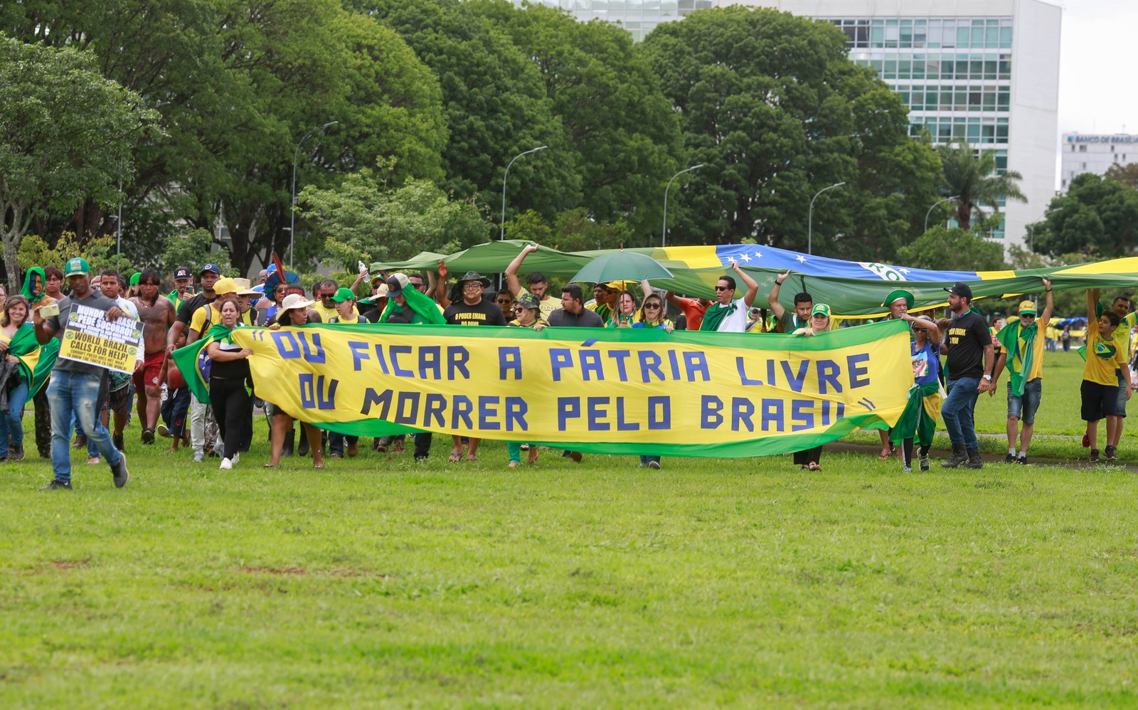 Patriotas fazem manifestação na Esplanada dos Ministérios em Brasília 6 Esplanada dos Ministérios em Brasília