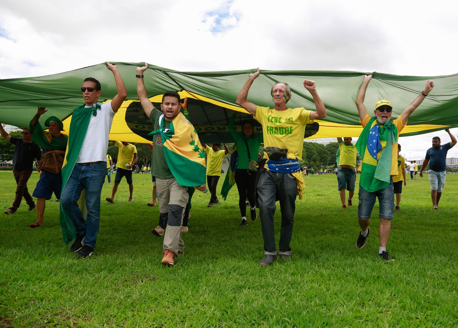 Patriotas fazem manifestação na Esplanada dos Ministérios em Brasília 5 Esplanada dos Ministérios em Brasília