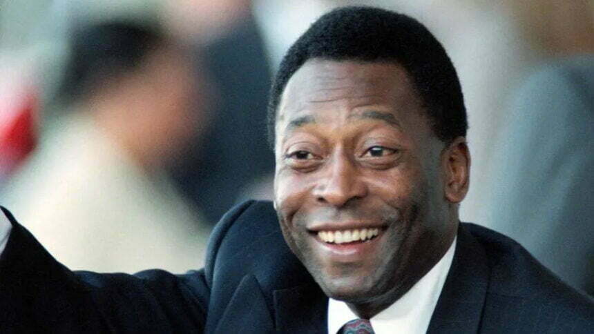 Pelé morre aos 82 anos