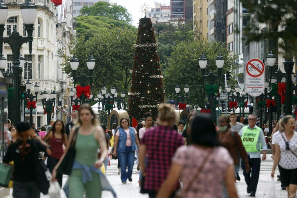 Polícia Civil orienta cidadãos sobre cuidados nas ruas durante as compras de Natal 4 Polícia Civil orienta cidadãos sobre cuidados nas ruas durante as compras de Natal