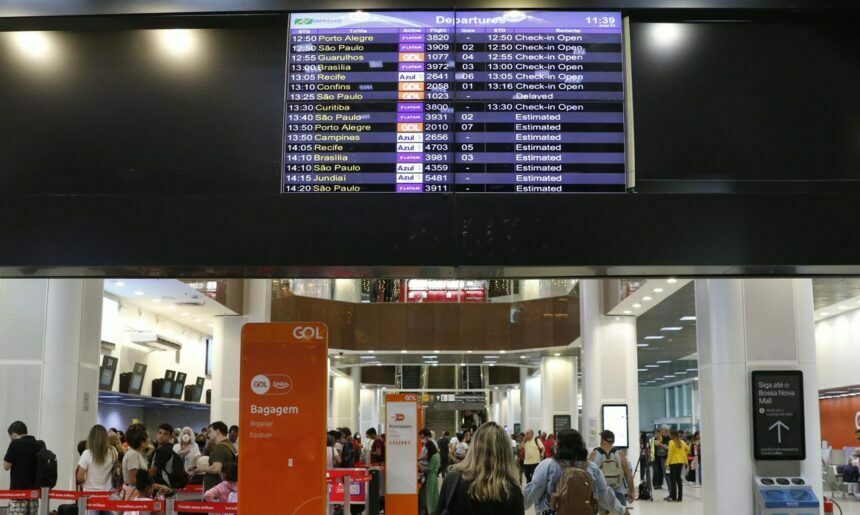 Grave nos aeroportos, Aeronautas rejeitam acordo e greve continua nos aeroportos nesta sexta