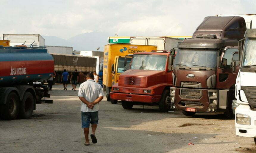 Auxílios Caminhoneiro