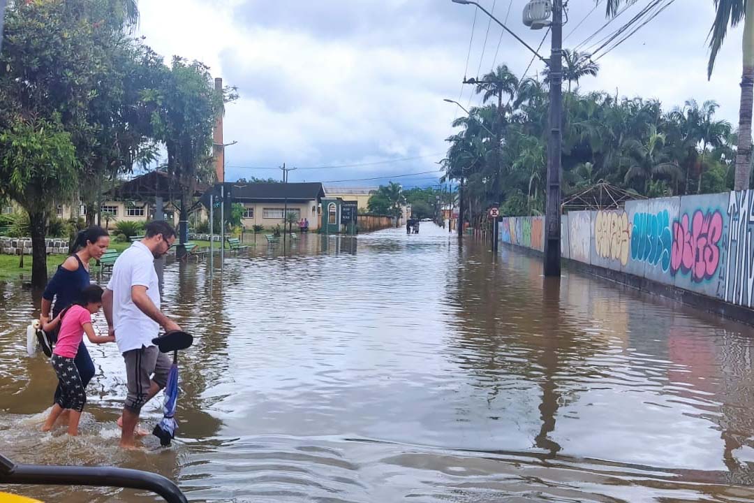 deslizamento no Litoral