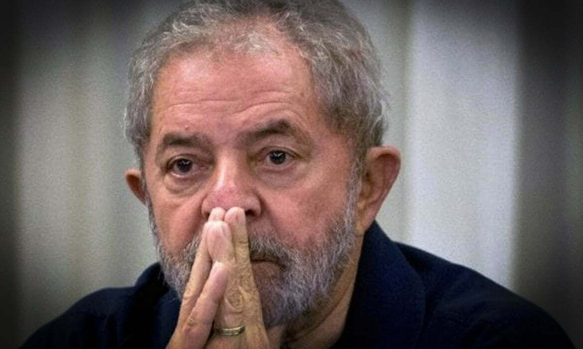 Lula diz que é ‘um sem-palácio’ e reclama por morar em hotel