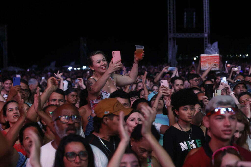 Verão Maior Paraná - Show da dupla Fernando e Sorocaba, em Matinhos.