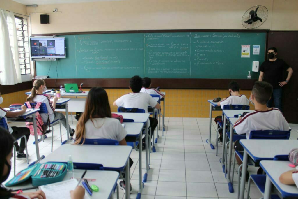 Ensino em tempo integral