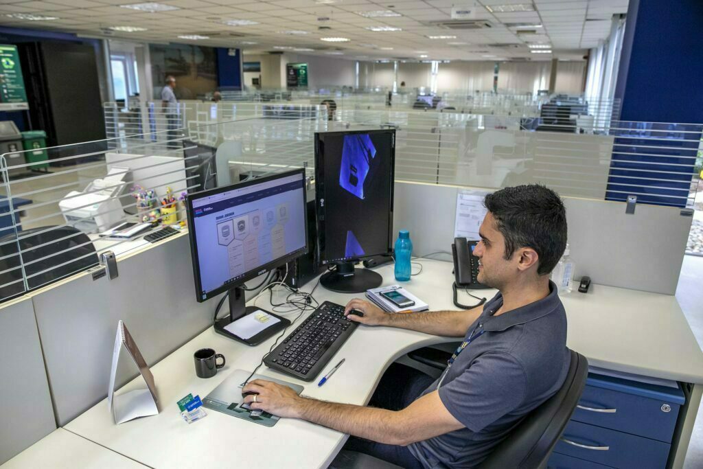 Game "Hacker Rangers" será usado por portuários do Paraná para aprender sobre cyber segurança 5 Portuários do Paraná usarão game "Hacker Rangers" para aprender sobre cyber segurança
