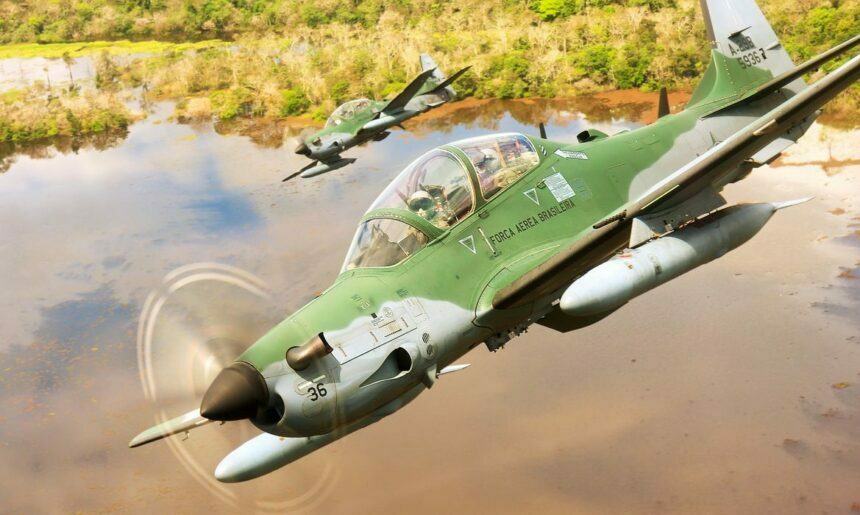 Avião Super Tucano