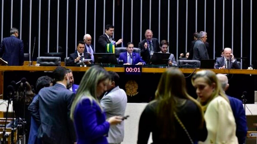 Camara aprova prazo de validade indeterminado para laudo atestando autismo ou deficiencia permanente