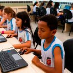Notebooks em ecolas municipais de Maringa