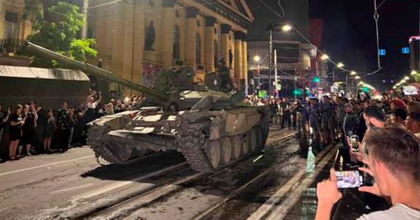 Tanque deixando Moscou na Russia foto 2 | Saiba Já News