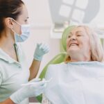 Pacientes diabéticos requerem cuidados especiais com a saúde bucal