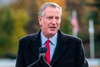 ex prefeito de Nova York Bill de Blasio | Saiba Já News