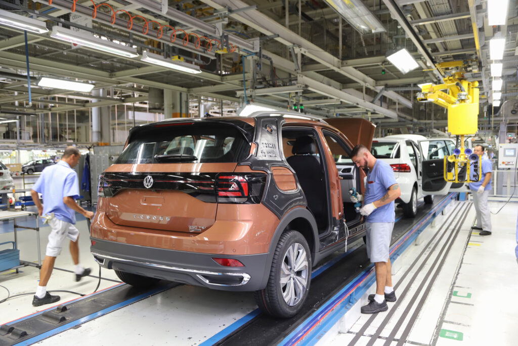 Aô potência! Paraná tem a maior representatividade industrial da região Sul, aponta IBGE 3 fabricavolkswagen 001