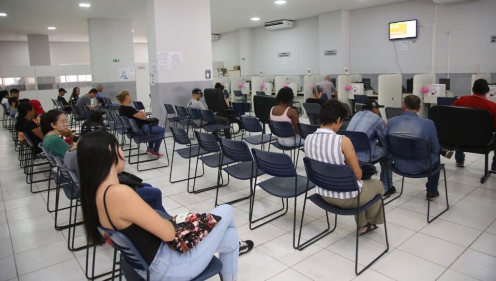 Prefeitura realiza mutirão de empregos para jovens nesta sexta-feira, 7 2 Mutirão de empregos para jovens