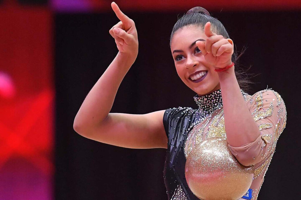 Paranaense Bárbara Domingos garante vaga inédita da ginástica rítmica nos Jogos Olímpicos 5 Paranaense Bárbara Domingos garante vaga inédita da ginástica rítmica nos Jogos Olímpicos