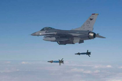 Aviões de guerra caças F-16