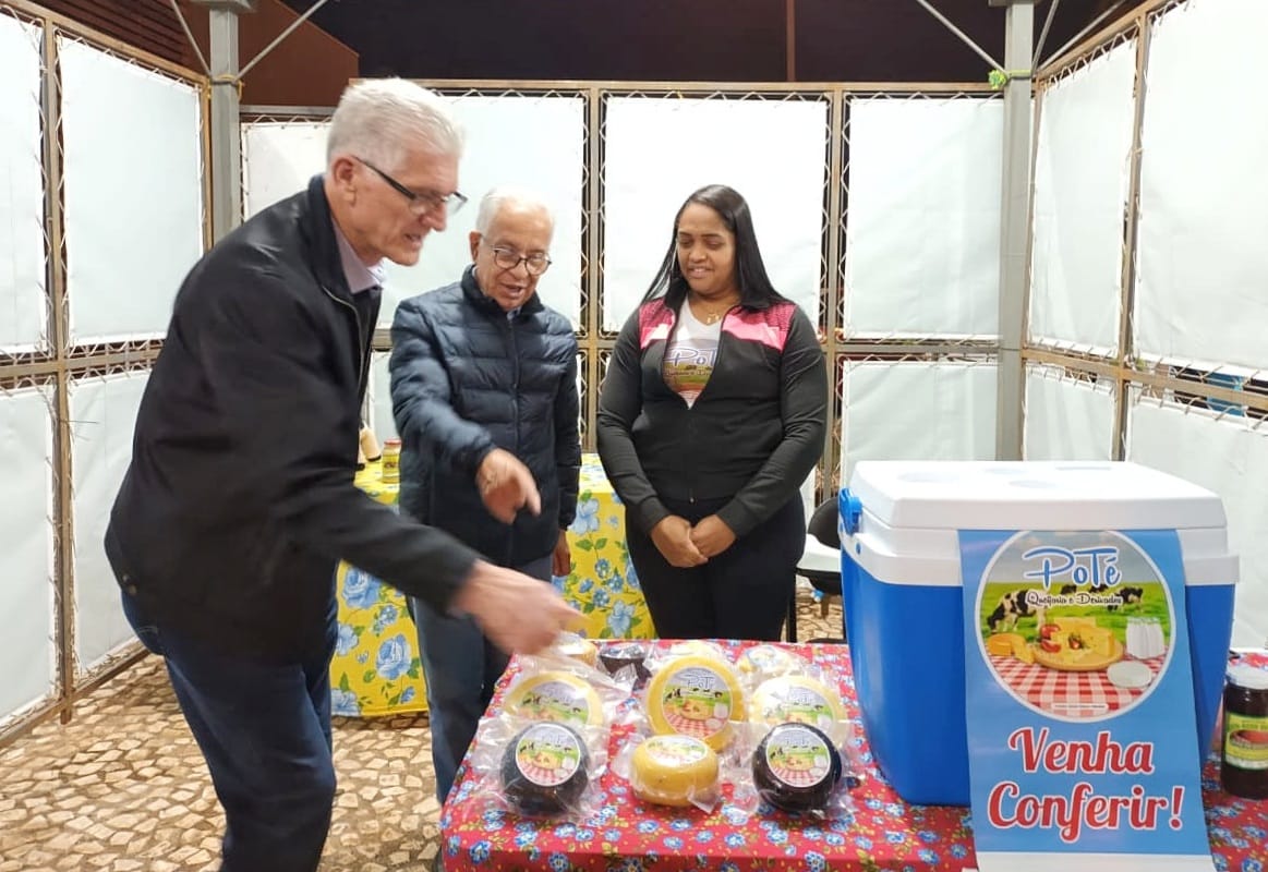 Festival Gastronômico apresentando produtos da agroindústria