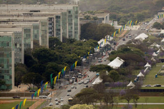 Desfile Cívico de 7 de Setembro em comemoração ao Dia da Independência do Brasil, direto de Brasília