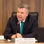 Sob a presidência do deputado Jacovós, Comissão de Justiça aprova importantes projetos ao Paraná