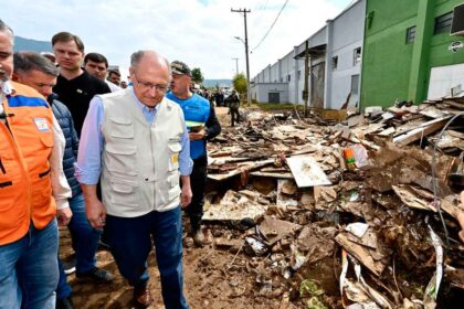 Alckmin anuncia R$ 741 milhões para cidades do Rio Grande do Sul afetadas por ciclone