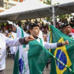 Desfile em comemoração ao Dia da Independência do Brasil reúne 7 mil pessoas