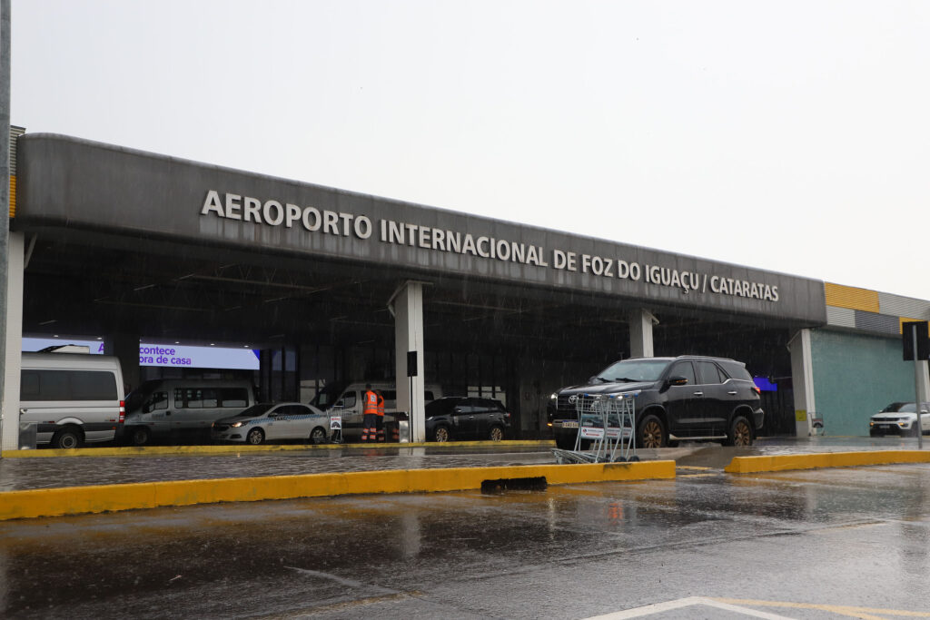 Aeroporto de Foz do Iguaçu receberá R$ 270 milhões em obras para ampliar capacidade