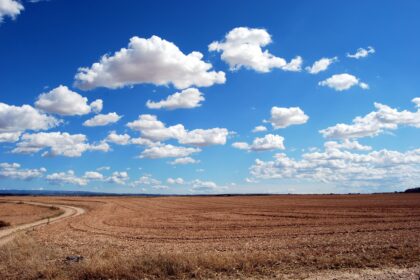 Frente fria se afasta do Paraná, mas ainda há possibilidade de chuvas, confira