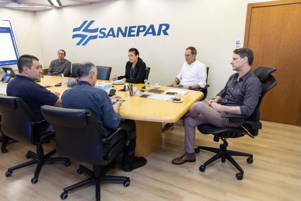 Sanepar disponibiliza sistema de monitoramento de bacias para Defesa Civil do Paraná 2 Sanepar disponibiliza sistema de monitoramento de bacias para Defesa Civil do Paraná