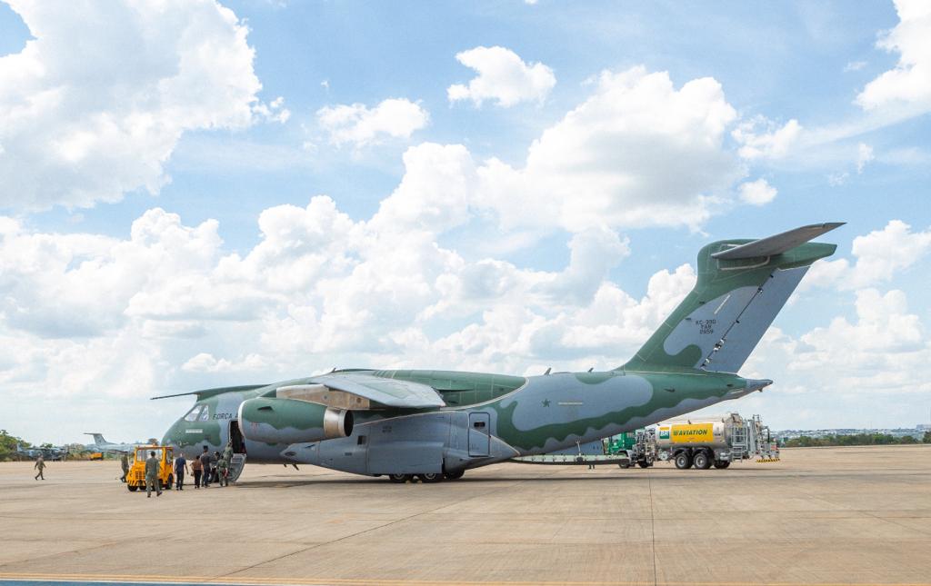 3ª aeronave da FAB decola para fazer a repatriação de brasileiros nos territórios de Israel e Palestina 11 aeronave KC-390 Millennium (Embraer)