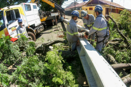 Copel atualiza situação do restabelecimento da energia elétrica em Maringá após temporal