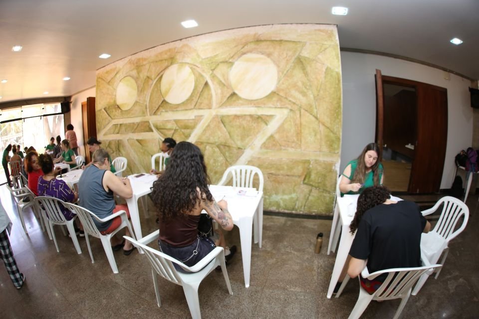Com apoio da Prefeitura, Defensoria Pública realiza mutirão de orientação para retificação de prenome e gênero 2 gd ea2d91bee653