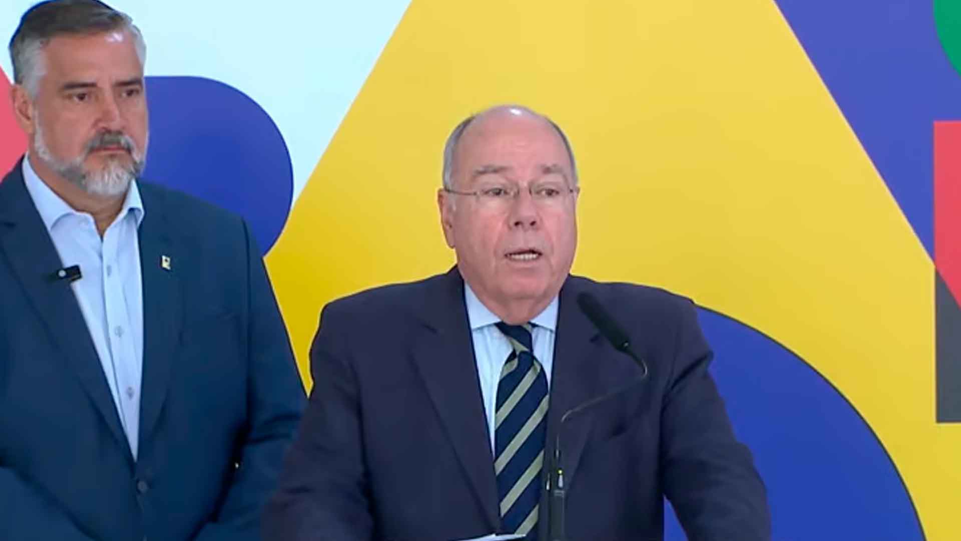 Mauro Vieira diz que retirada dos brasileiros da Faixa de Gaza não tem mais previsão