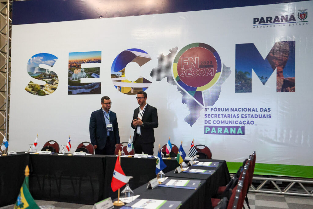Comunicação pública e combate às fake news são temas de Fórum Nacional no Paraná 3 edit0002