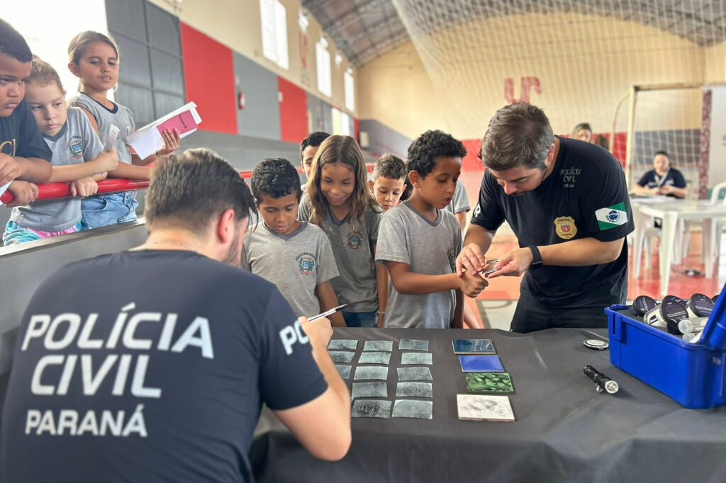 PCPR na Comunidade atende 2,1 mil pessoas de Itaperuçu e Umuarama 4 PCPR na Comunidade