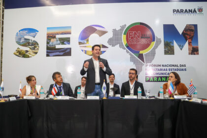 Governador Carlos Massa Ratinho Junior participa encontro nacional em Foz do Iguaçu. Paraná está sediando o 3º Congresso do Fórum Nacional das Secretarias Estaduais de Comunicação. Foto: Gilson Abreu/AEN