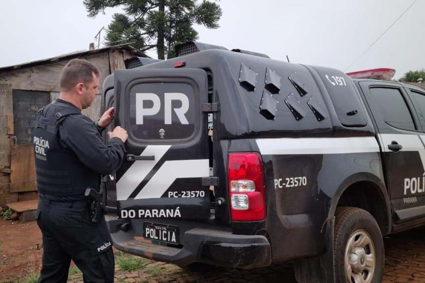 Viatura da Polícia Civil