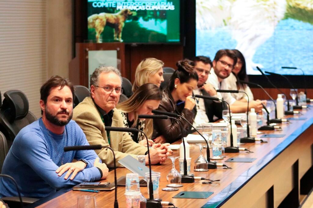 Paraná realiza primeira reunião de Mudanças Climáticas 2 whatsapp image 2023 11 24 at 18.29.11