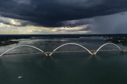 Chuva no Brasil