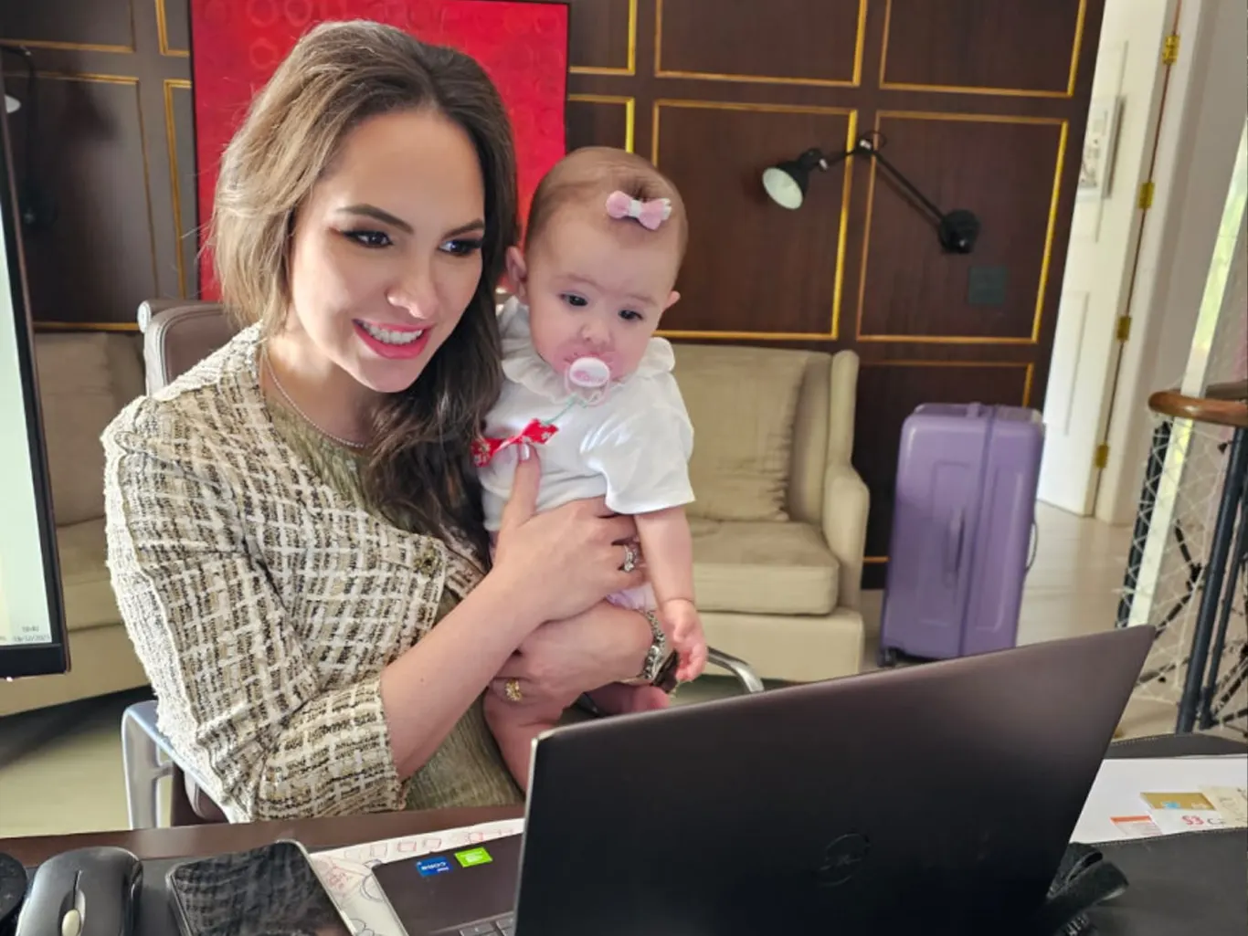 Deputada Maria Victoria (PP) com a filha Maria Stefania