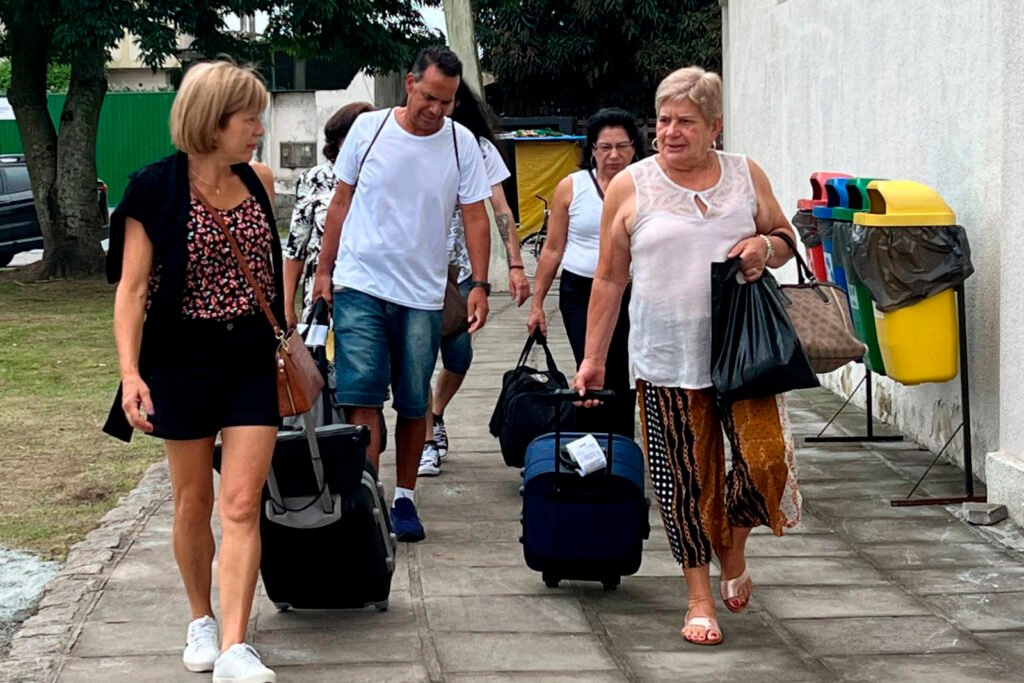 Nova estrutura de embarque em Paranaguá é aprovada pelos paranaenses, estado está na rota de cruzeiros 4 Paranaenses aprovam nova estrutura de Paranaguá e proximidade com cruzeiros
