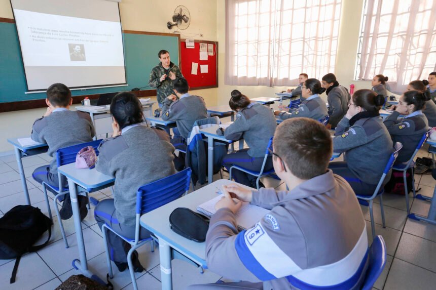 escolas estaduais cívico-militares