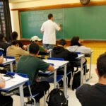 Sancionada lei que institui bônus para profissionais de escolas