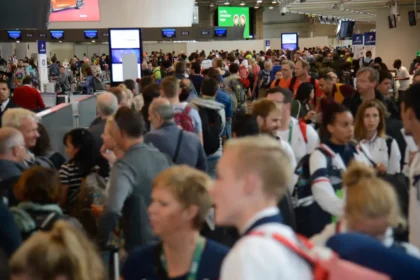 Principais aeroportos do país preveem movimento intenso no Natal