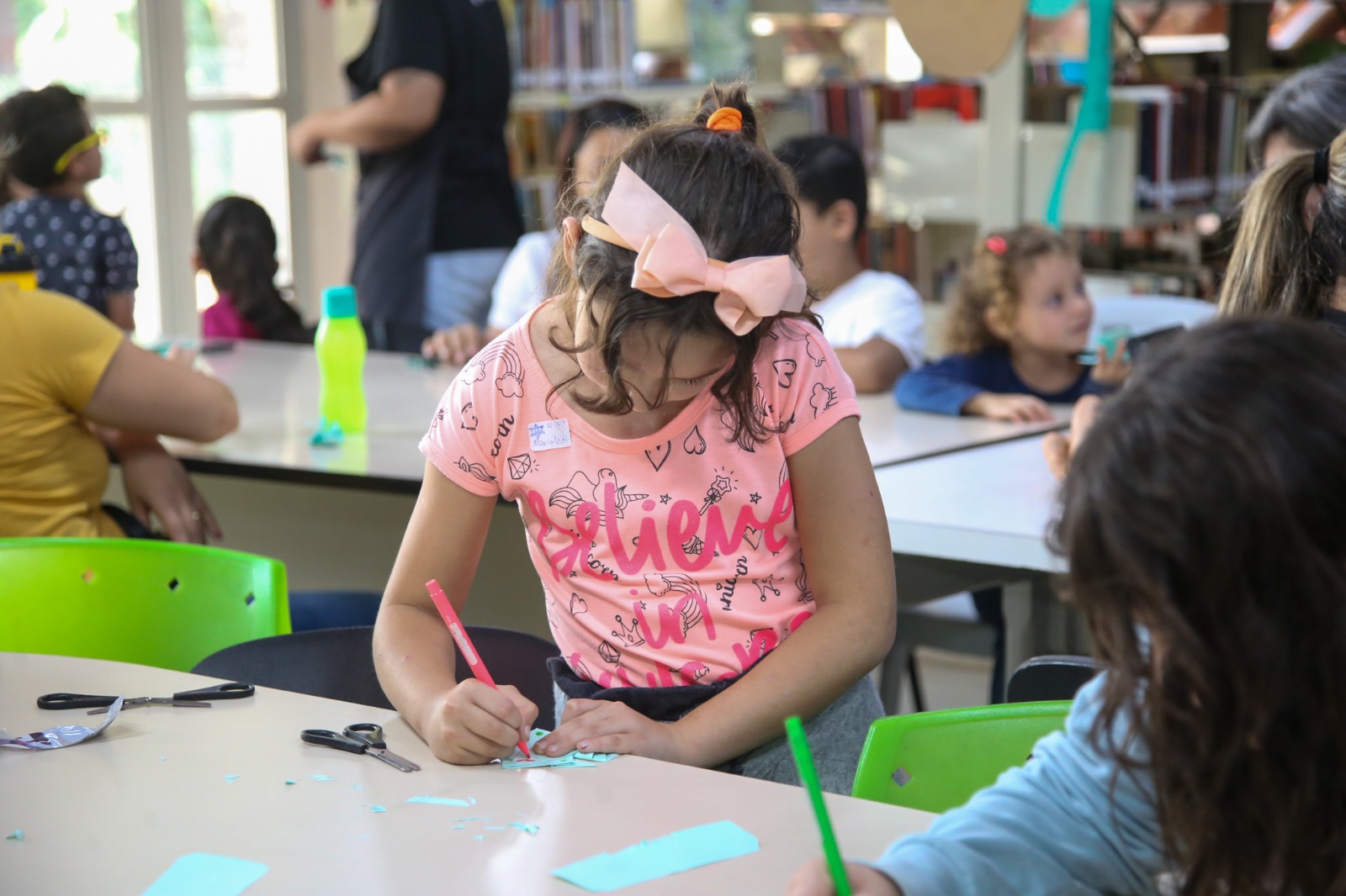 Férias, crianças, bibliotecas